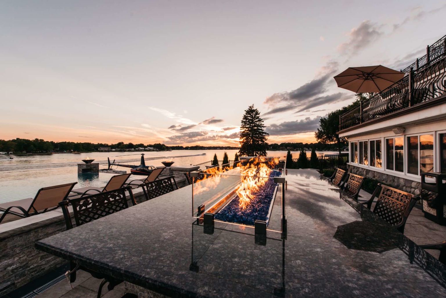 Outdoor Fire Features Fire Pit Designs Fire Feature Ideas Gas Fire Pits Outdoor Fireplaces Fire Pit Installation Custom Fire Features Backyard Fire Features