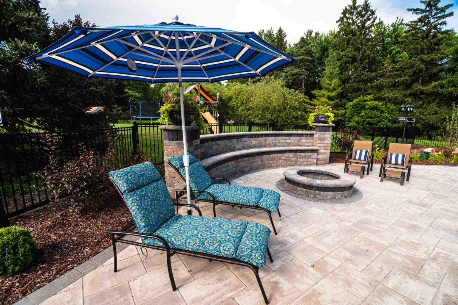 firepit in pool deck Outdoor Fire Features Fire Pit Designs Fire Feature Ideas Gas Fire Pits Outdoor Fireplaces Fire Pit Installation Custom Fire Features