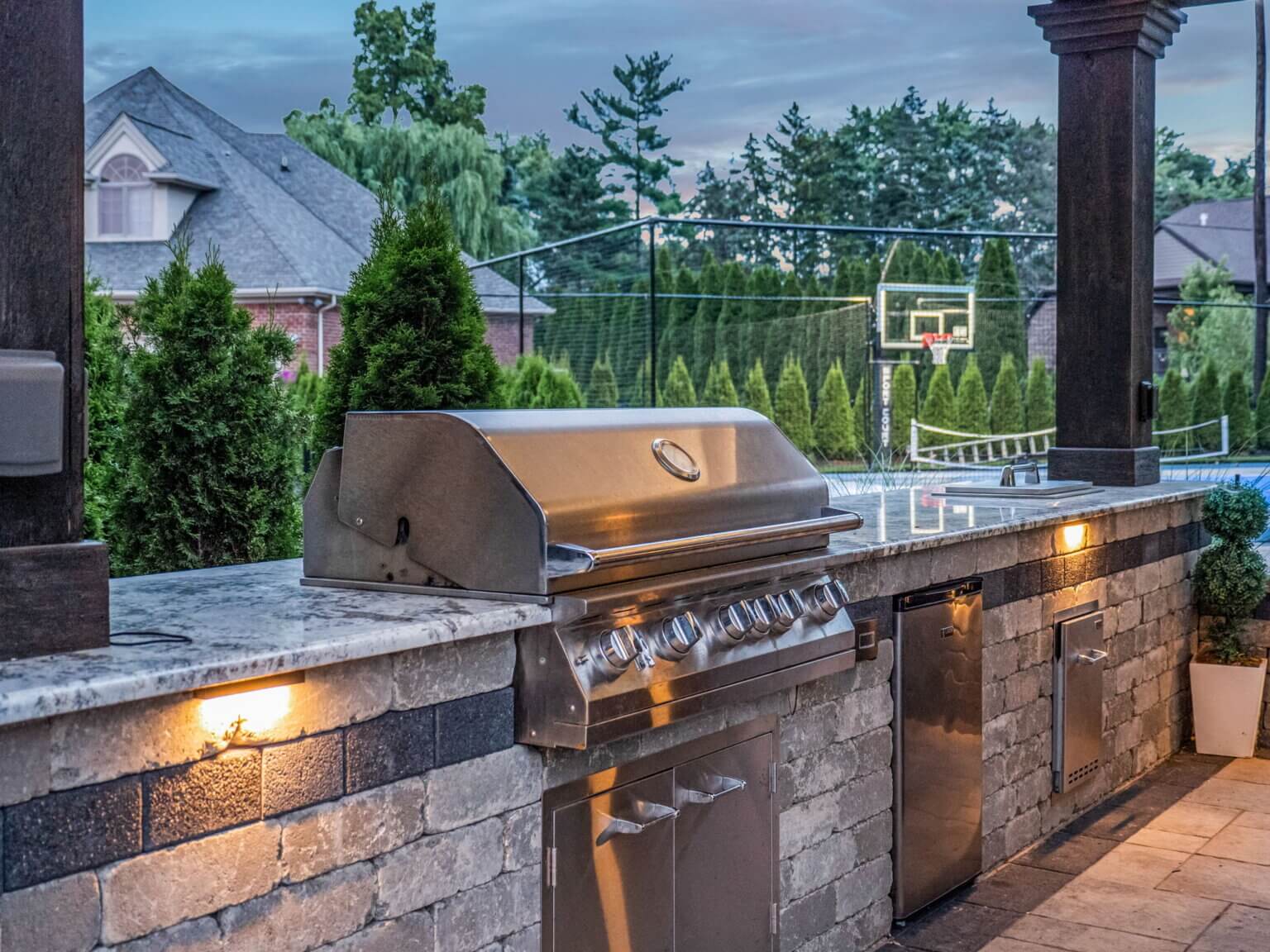 Michigan Pavers Paver Installation Michigan Paver Contractors in Michigan Best Pavers in Michigan Michigan Patio Pavers Driveway Pavers Michigan Walkway Pavers Michigan Michigan Paver Stones Custom Pavers Michigan Michigan Paver Design outdoor kitchen, outdoor bar, outdoor kitchen ideas, patio ideas, patio design ideas, design outdoor kitchens, open kitchen, outdoor cooking, small backyard patio ideas, bbq grill, outdoor grill, bbq grills, built in grill, Antonelli Landscape, Antonelli Landscape pool spa, outdoor grilling station