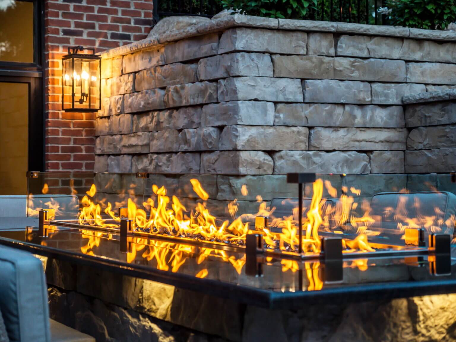 outdoor living Oakland county outdoor kitchen outdoor bar backyard fire table
