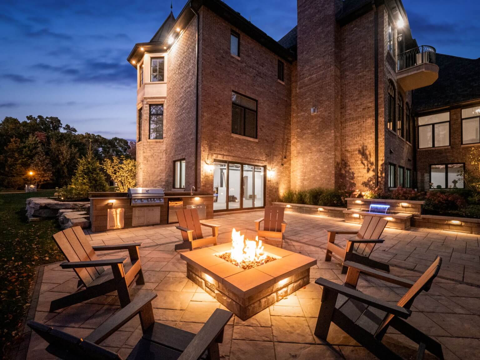 Outdoor fireplace se michigan Hardscape oakland twp mi Landscape design se michigan Outdoor kitchen se michigan backyard patio design oakland twp Outdoor Fire Features Fire Pit Designs Fire Feature Ideas Gas Fire Pits Outdoor Fireplaces Fire Pit Installation Custom Fire Features