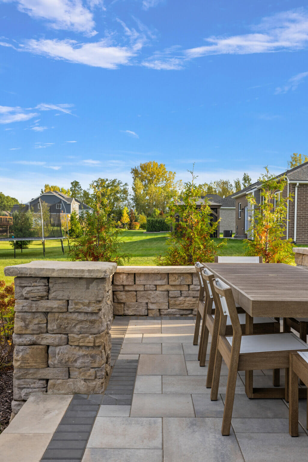 unilock oakland twp mi unilock authorized contractors retaining walls brick patio walls retaining wall builders Michigan Landscaping Ideas Michigan Hardscape Design Award-Winning Landscape Design Michigan Michigan Four-Season Landscape Design