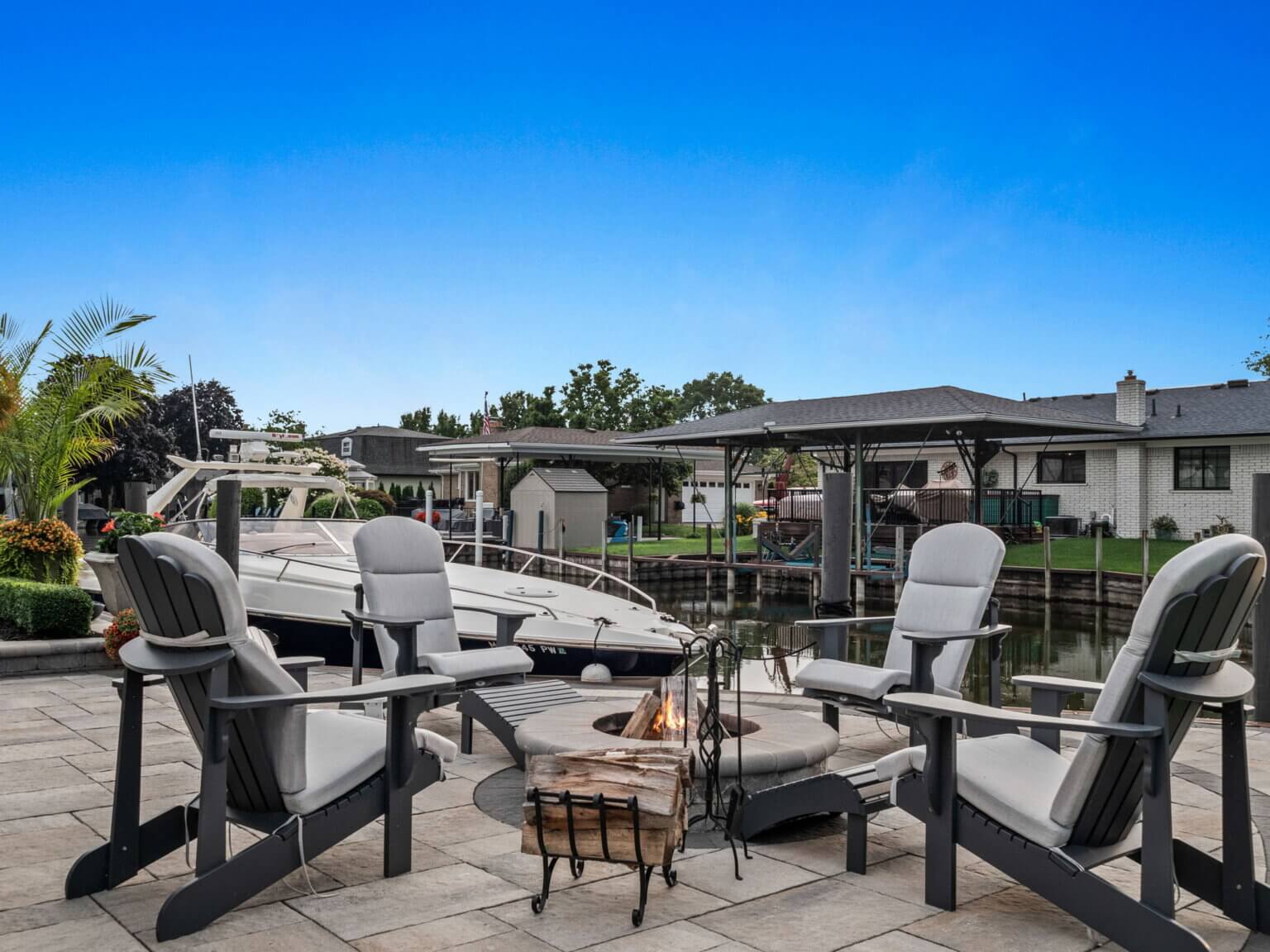 Outdoor Fire Features Fire Pit Designs Fire Feature Ideas Gas Fire Pits Outdoor Fireplaces Fire Pit Installation Custom Fire Features Backyard Fire Features Fire Pit Safety